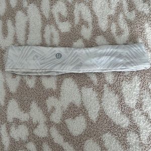 Lululemon headband